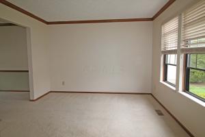 1708 Twin Oaks Dr, Powell, OH 43065 photo 2