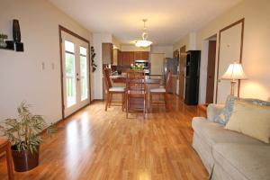 1708 Twin Oaks Dr, Powell, OH 43065 photo 16