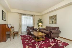 7680 Tullymore Dr, Dublin, OH 43016 photo 3
