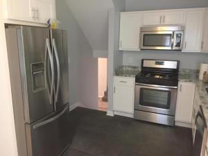 3047 Mountview Rd, Columbus, OH 43221 photo 6