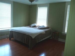 156 E Central Ave, Delaware, OH 43015 photo 23