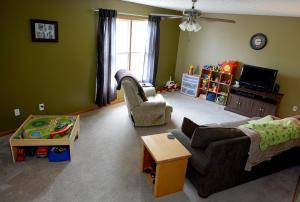 310 Rainswept Dr, Galloway, OH 43119 photo 6
