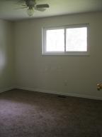 2010 Sioux Dr, Circleville, OH 43113 photo 14