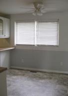 2010 Sioux Dr, Circleville, OH 43113 photo 10