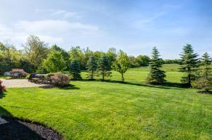 7151 Springview Ln, Dublin, OH 43016 photo 6