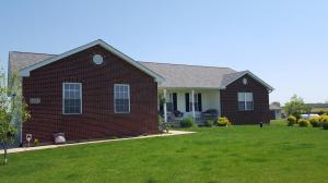 18752 Commercial Point Rd, Circleville, OH 43113 photo 2