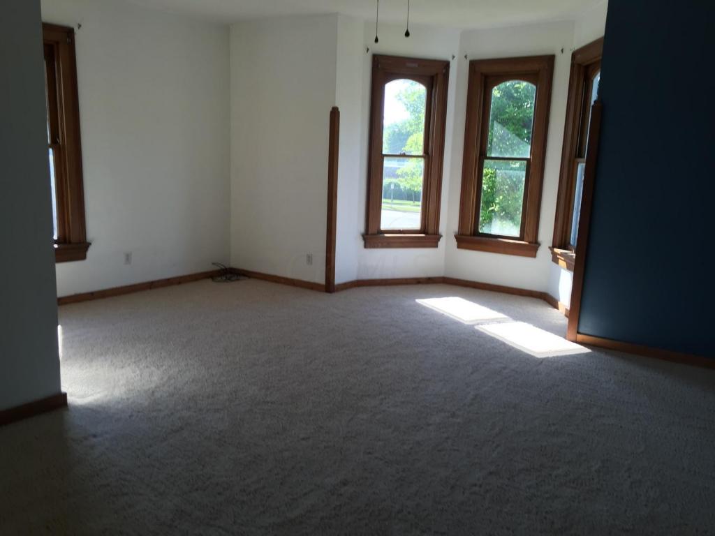 809 Chestnut St, Dresden, OH 43821 photo 19
