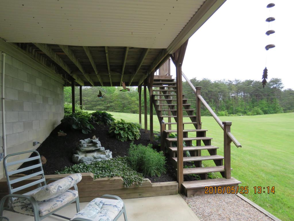 15108 Rhoads Rd, Logan, OH 43138 photo 4