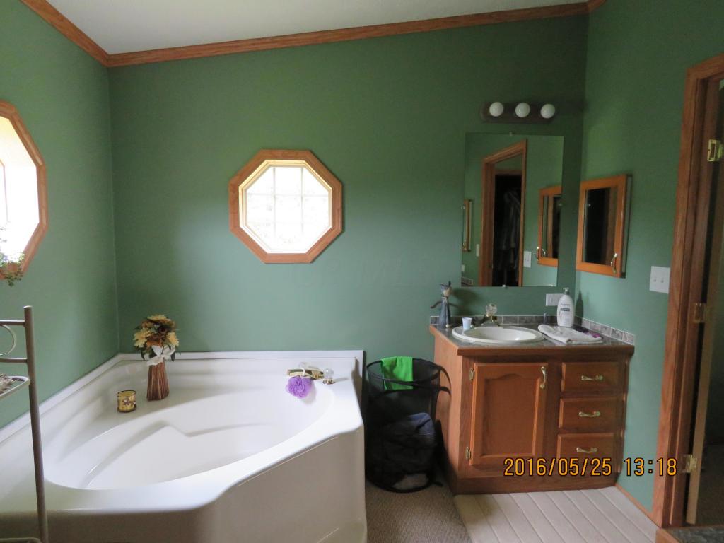 15108 Rhoads Rd, Logan, OH 43138 photo 15