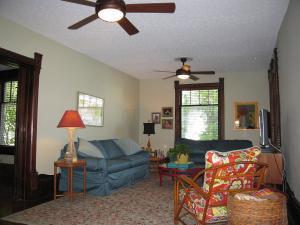 219 E Main St, Plain City, OH 43064 photo 10