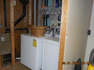 856 Allison Dr, Columbus, OH 43207 photo 21