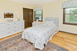 1908 Cedar Willow Dr, Columbus, OH 43229 photo 21