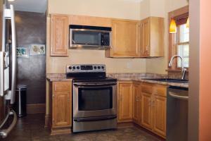 483 Summit St, Marion, OH 43302 photo 7