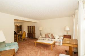 2976 Pinecone Ln, Columbus, OH 43231 photo 8