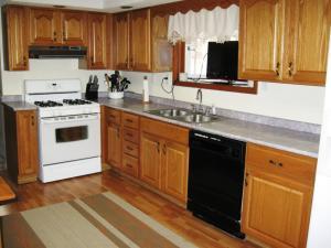 47 Spring St, Glouster, OH 45732 photo 17