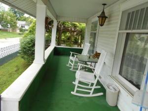 47 Spring St, Glouster, OH 45732 photo 6