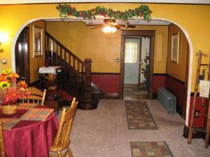 47 Spring St, Glouster, OH 45732 photo 11