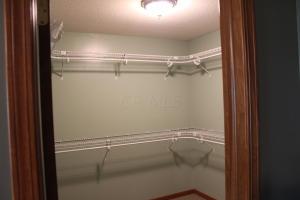 1990 Patrick Dr E, Newark, OH 43055 photo 9