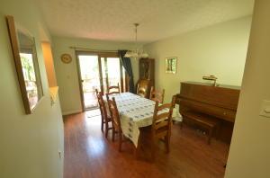 3701 Carnforth Dr, Columbus, OH 43221 photo 10