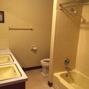1451 Devonhurst Dr, Columbus, OH 43232 photo 24