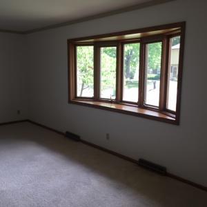 1451 Devonhurst Dr, Columbus, OH 43232 photo 4