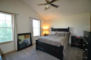 1203 Streamview Dr, Blacklick, OH 43004 photo 9