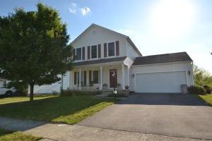 1203 Streamview Dr, Blacklick, OH 43004 photo 1