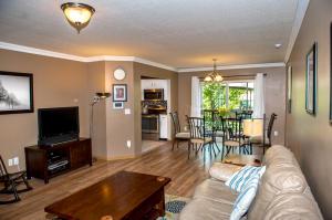 5670 Stevens Dr, Orient, OH 43146 photo 12