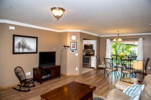 5670 Stevens Dr, Orient, OH 43146 photo 13