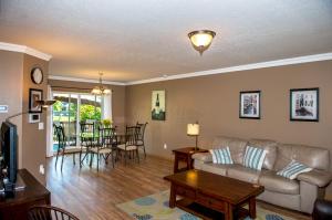 5670 Stevens Dr, Orient, OH 43146 photo 11