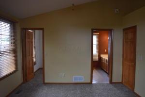 1356 Kellerman Ct, Columbus, OH 43228 photo 25