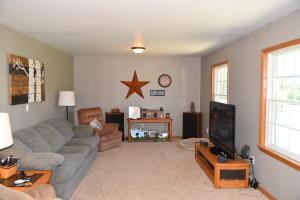 18079 Chambers Rd, Amanda, OH 43102 photo 5