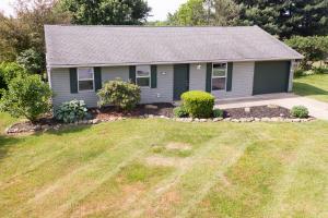 577 Fulla Ln, Heath, OH 43056 photo 1