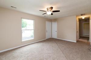 577 Fulla Ln, Heath, OH 43056 photo 4