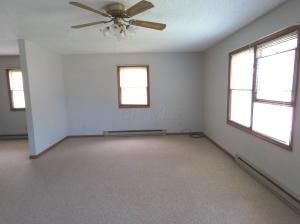 798 Main St E, Logan, OH 43138 photo 6