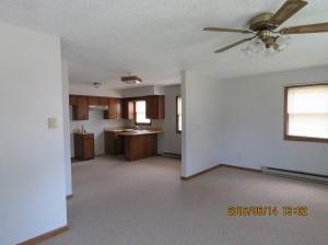 798 Main St E, Logan, OH 43138 photo 16