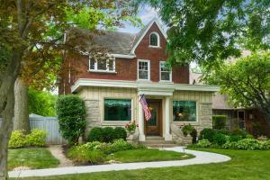 2635 E Broad St, Bexley, OH 43209 photo 1