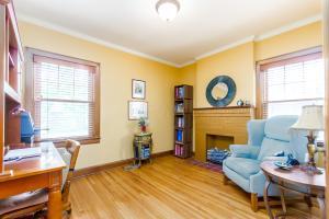 2635 E Broad St, Bexley, OH 43209 photo 9