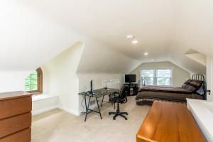 2635 E Broad St, Bexley, OH 43209 photo 24
