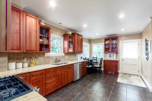 2635 E Broad St, Bexley, OH 43209 photo 10
