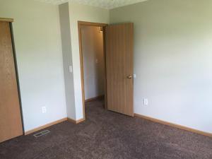 4047 Graves Dr, Obetz, OH 43207 photo 10
