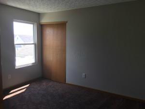 4047 Graves Dr, Obetz, OH 43207 photo 8
