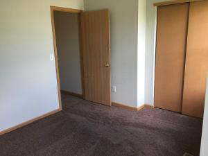 4047 Graves Dr, Obetz, OH 43207 photo 5