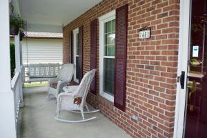 7451 Mapleleaf Ct, Columbus, OH 43235 photo 3