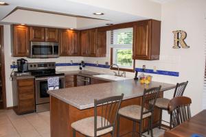 7451 Mapleleaf Ct, Columbus, OH 43235 photo 4