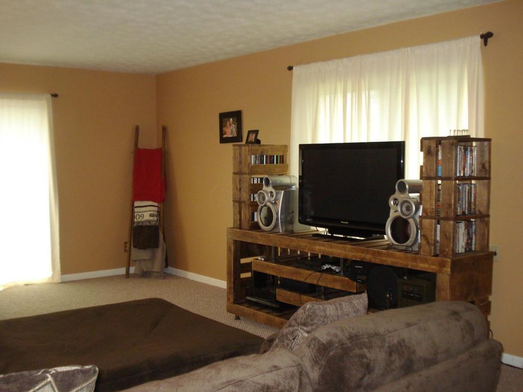 3230 Haverhill St, Springfield, OH 45503 photo 7