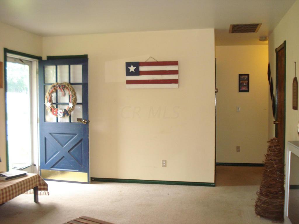 3230 Haverhill St, Springfield, OH 45503 photo 3