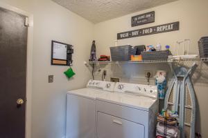 7010 Cavalry Ct, Dublin, OH 43017 photo 25