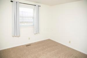 1750 Sioux Dr, Circleville, OH 43113 photo 10