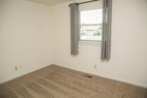 1750 Sioux Dr, Circleville, OH 43113 photo 14
